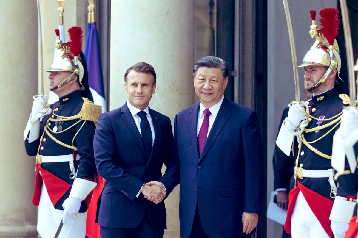 Macron mit Xi - Copy